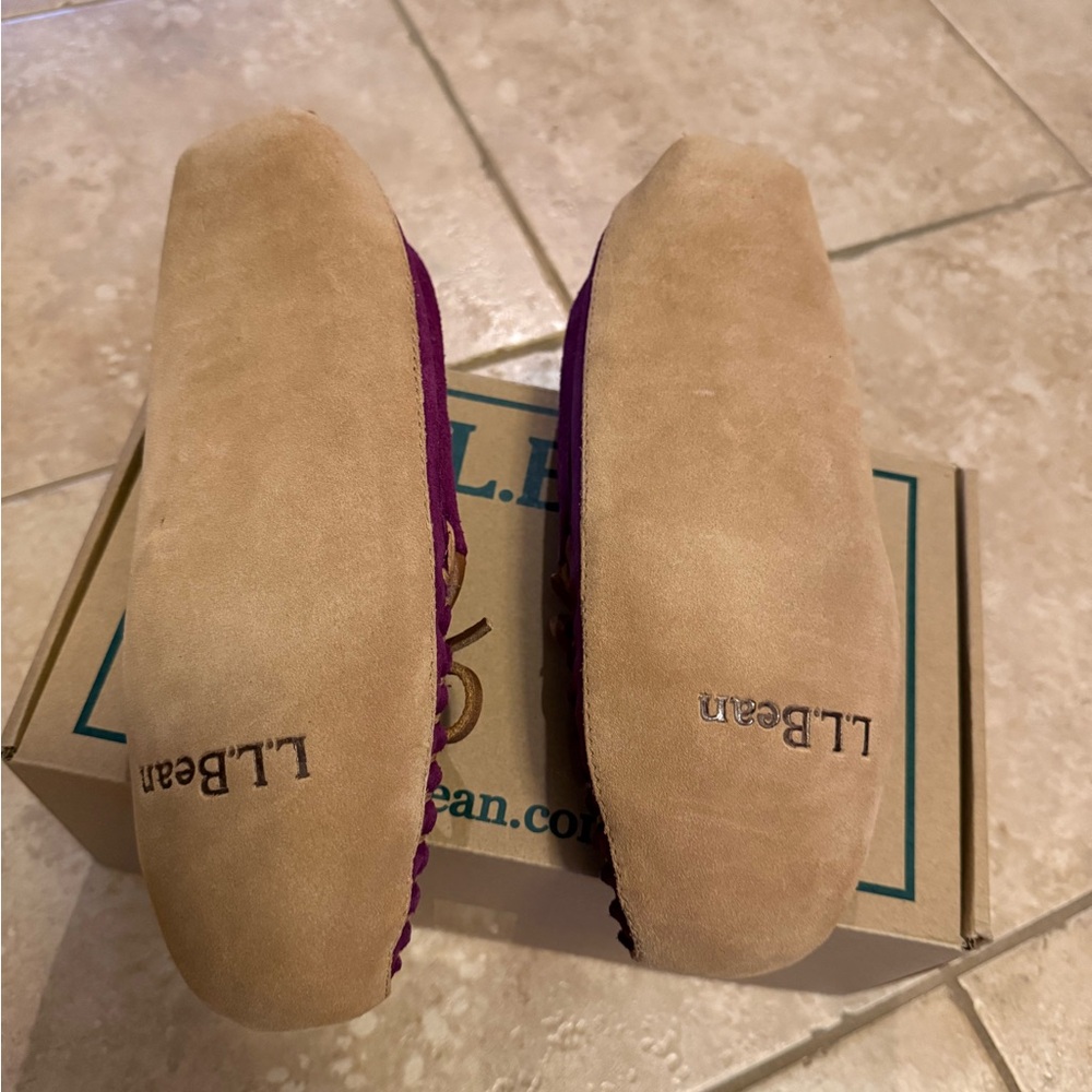 L.L. BEAN big kids Wicked Good Slippers - Picture 13 of 16
